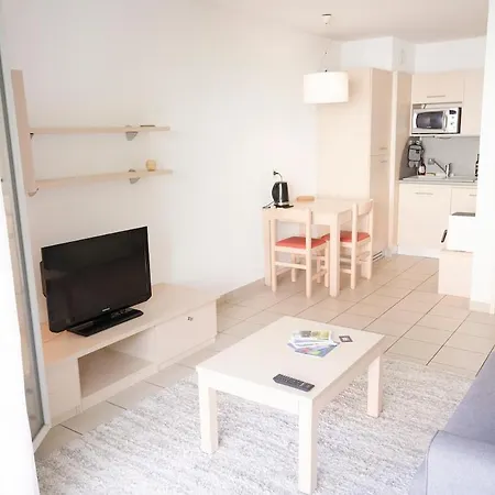 Climatise A * Divonne-les-Bains