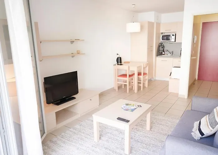 Climatise A * Divonne-les-Bains